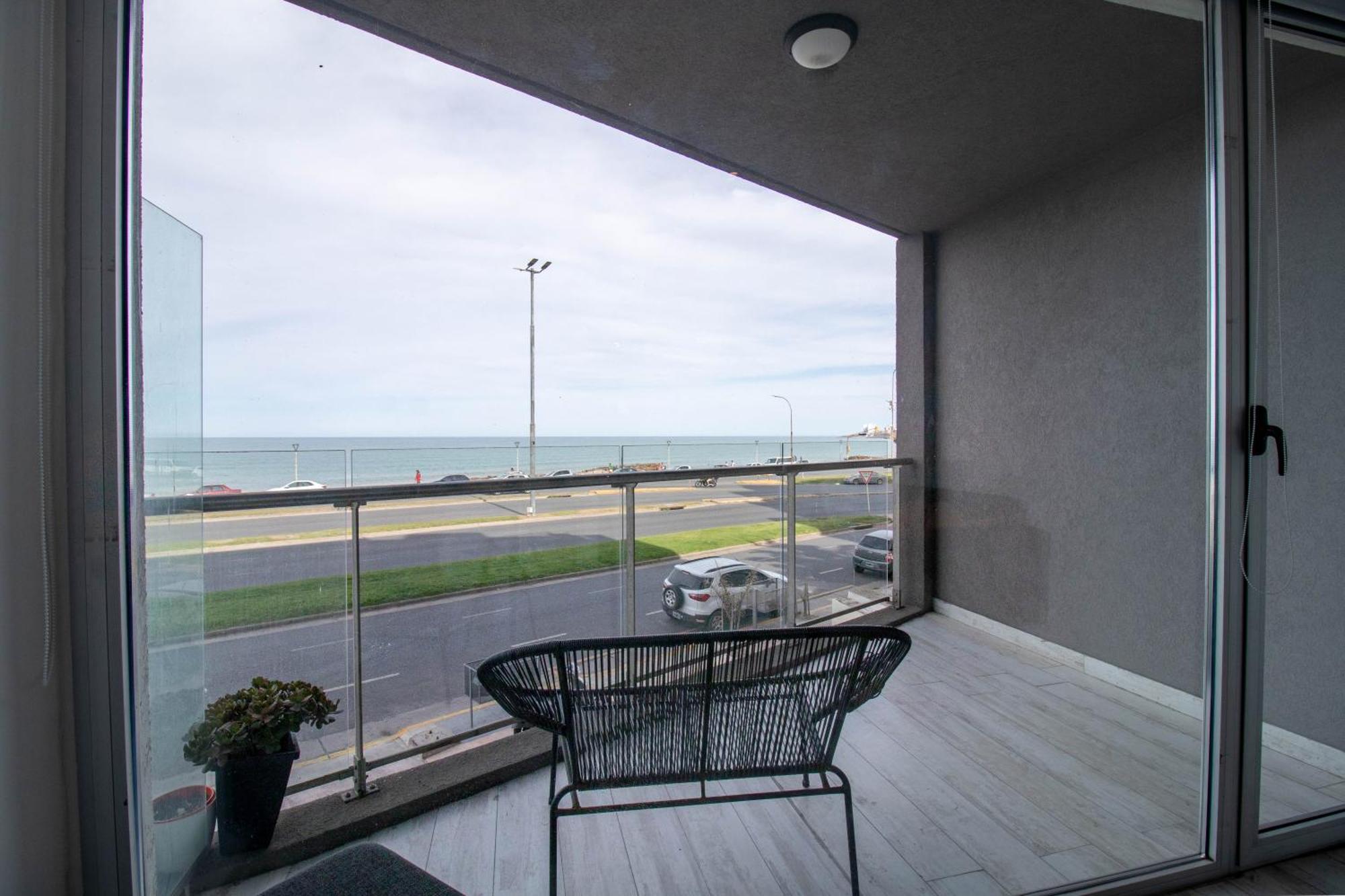 Vistas De La Perla Apartment