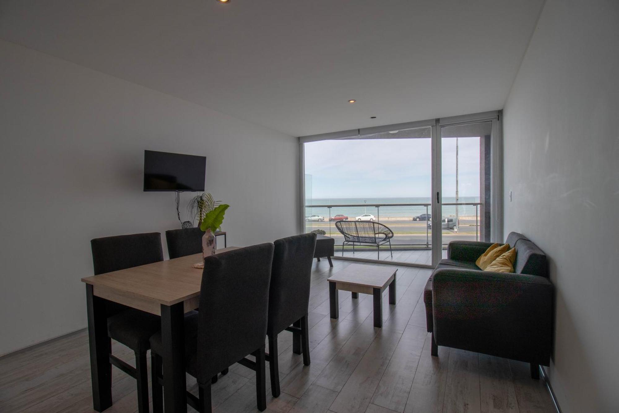 Vistas De La Perla Apartment